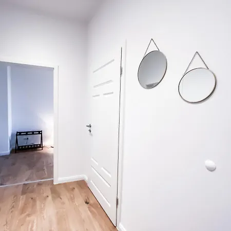 Mit Modernem Bad, Kueche, Waschmaschine Und Trockner * Leipzig