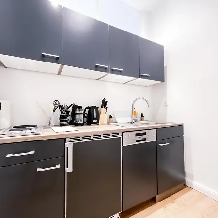 Mit Modernem Bad, Kueche, Waschmaschine Und Trockner