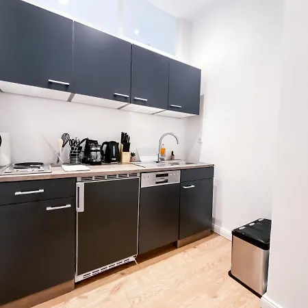 Appartamento Mit Modernem Bad, Kueche, Waschmaschine Und Trockner *