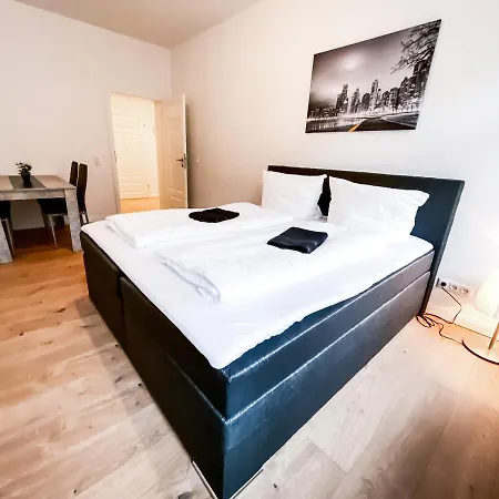 Mit Modernem Bad, Kueche, Waschmaschine Und Trockner Апартаменты *