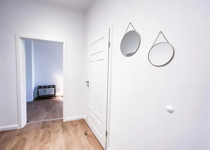 Mit Modernem Bad, Kueche, Waschmaschine Und Trockner * Лейпциг